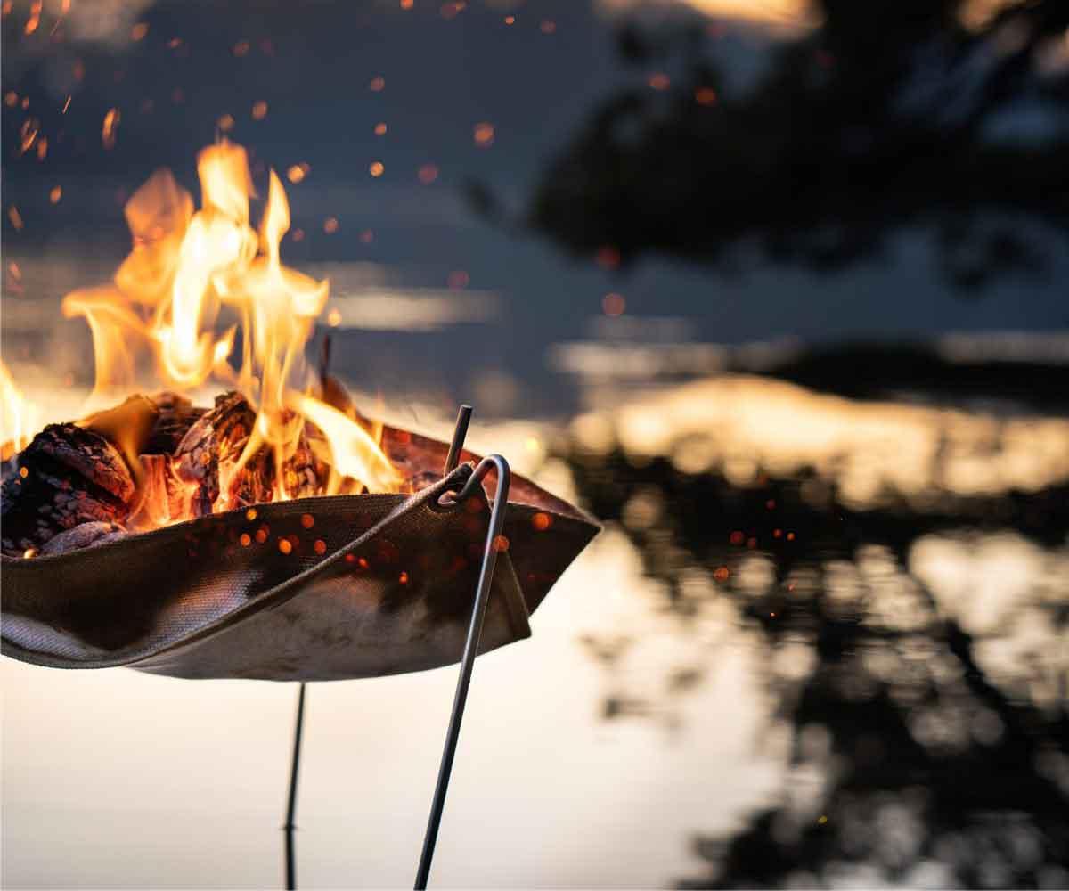 Outdoor Feuerstelle Firefly von Trimline Fires
